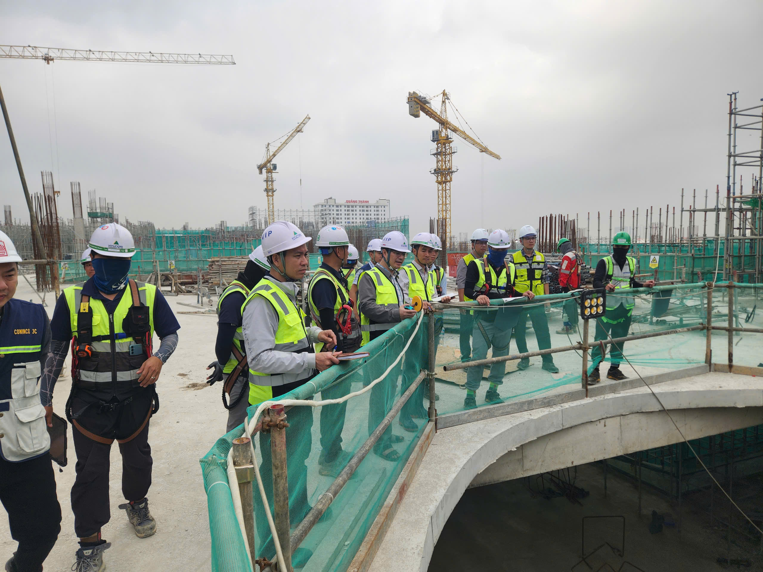 انگریزی: خبر